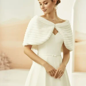 Cape i konstpäls E 329