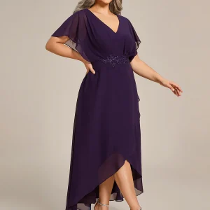 Kort klänning  med fjärilsärm purple