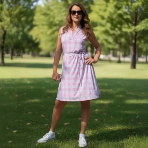 Rosa Rutig Klänning