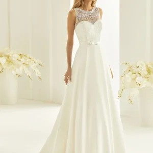 REA Billig Brudklänning Bianco Evento Riviera