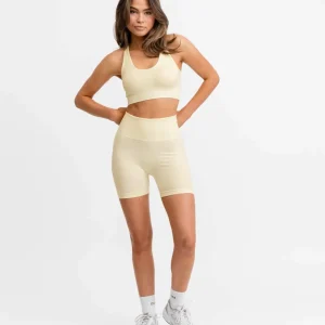 Signature Seamless Bike Shorts Light Yellow
