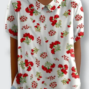 Betsey - Chic t-shirt med röda blommor och mjuk komfort