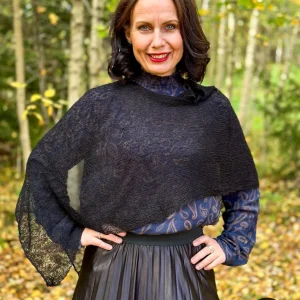 Ella Cape - Vår populära finstickade Cape i många färger